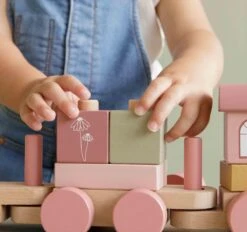 Little Dutch LD8035 Houten Blokkentrein Flowers FSC -Bekende Speelgoed Winkel LD8035 little dutch blokkentrein flowers 4