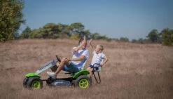 BERG Skelter XL X-Plore BFR -Bekende Speelgoed Winkel berg x plore bfr duoseat with adult and boy