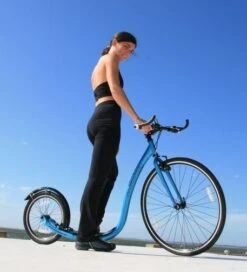 Footbike Street -Bekende Speelgoed Winkel footbike street step autoped 1 1