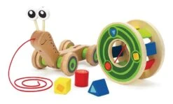 Trekfiguur Hape: Walk-a-Long Snail -Bekende Speelgoed Winkel houten trekdier hape walk a long slak 1 1