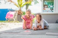 Knikkerpot Kunststof Rond Met Knikkers -Bekende Speelgoed Winkel knikkeren knikkerpot kunststof 6 knikkers spel