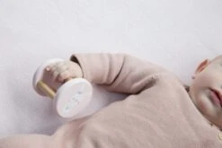 Little Dutch LD4404 Rammelaar Roller Rose -Bekende Speelgoed Winkel little dutch 4404 rammelaar rose 1 1