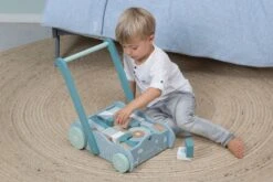 Little Dutch LD7021 Houten Blokkenwagen Blauw -Bekende Speelgoed Winkel little dutch 4415 houten blokkenkar blauw 1 1