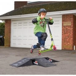 Skateramp Rampage Mini 4-Way -Bekende Speelgoed Winkel mini 4 way rampage 1