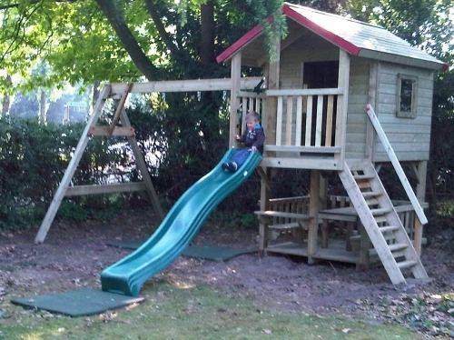 Houten Speelhuis Maarten Zonder Deur Speeltoestel 3 Houten Speelhuis Maarten Zonder Deur Speeltoestel