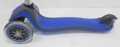 Globber 3-wiel Step Kids Blauw 8 Globber 3-wiel Step Kids Blauw -Bekende Speelgoed Winkel step autoped globber free kids blauw 3