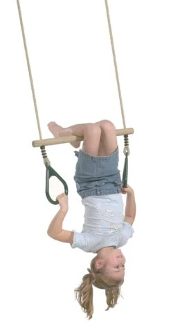 Houten Trapeze Met Kunststof Ringen (PH-touwenset) Groen -Bekende Speelgoed Winkel trapeze kunststof ringen 8 1 scaled 1